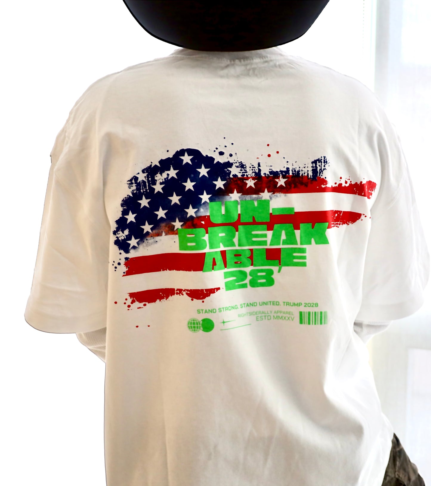 Unbreakable 28′ White Short Sleeve